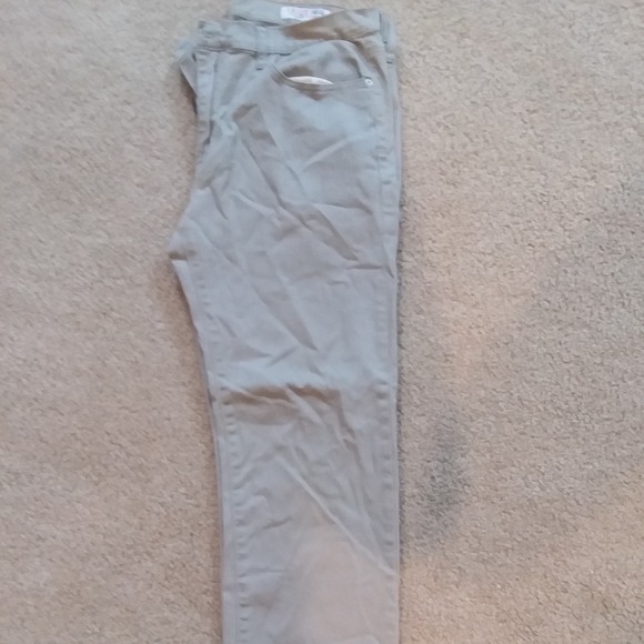 Izod khakis - Picture 1 of 1